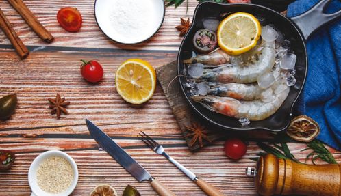 進口白蝦外包裝再測出病毒，冷鏈食品安全警鐘長鳴